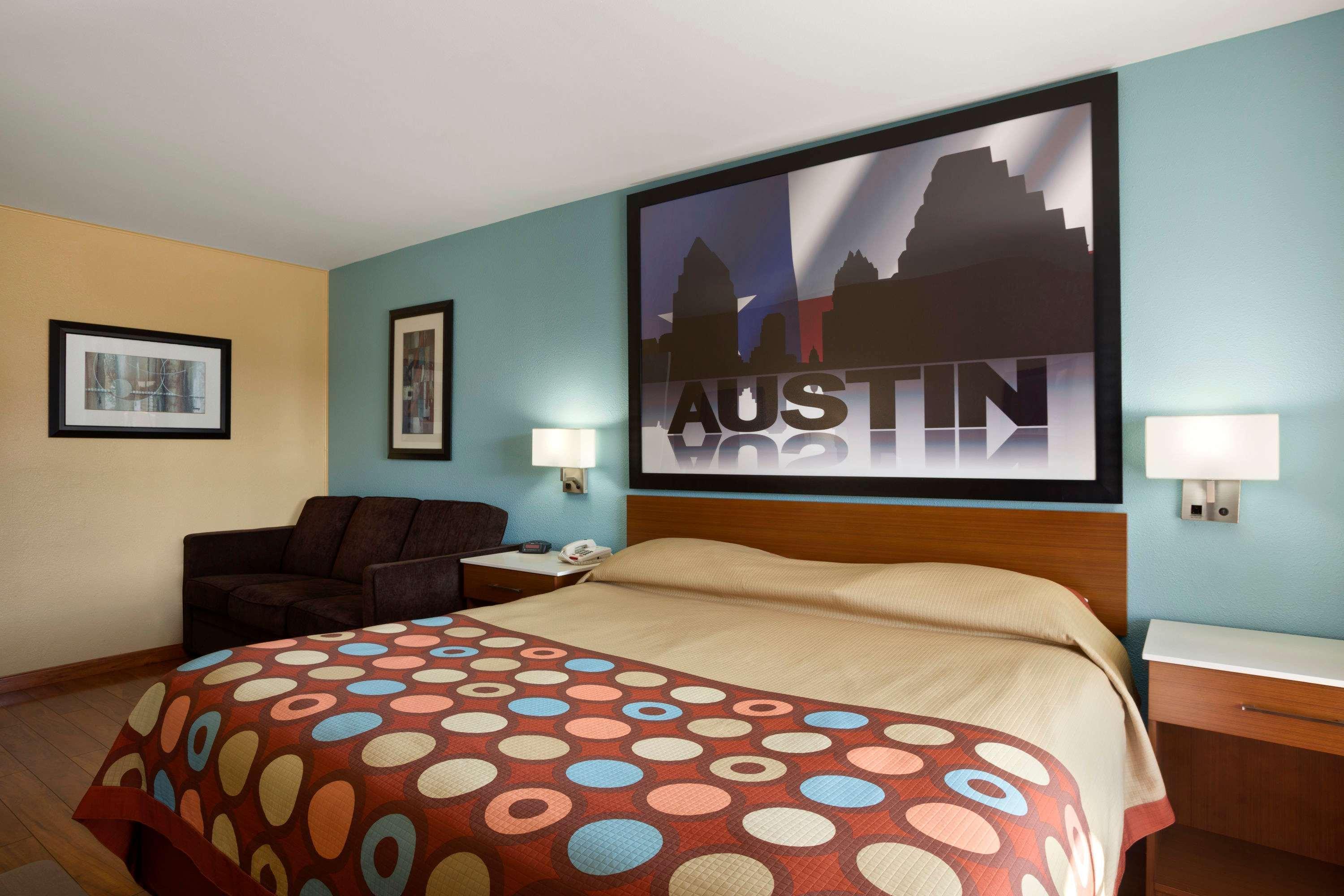 Super 8 By Wyndham Austin Downtown/Capitol Area Motel Eksteriør bilde
