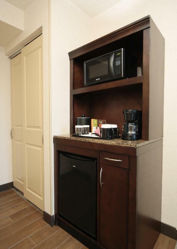 Super 8 By Wyndham Austin Downtown/Capitol Area Motel Eksteriør bilde