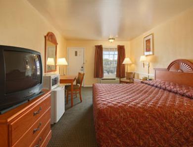 Super 8 By Wyndham Austin Downtown/Capitol Area Motel Rom bilde